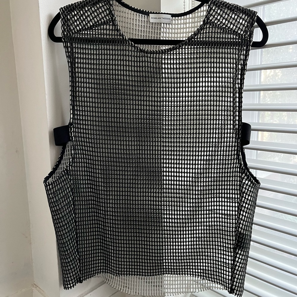 Scanlan&Theodore mesh vest size Small/Medium AS NEW